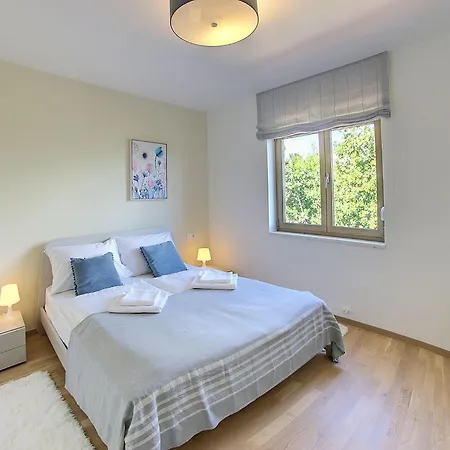 Modo Apartament *