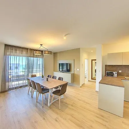 Apartament Modo *
